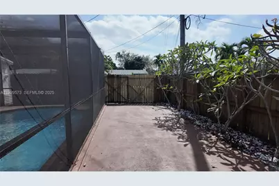 2100 N 57th Way, Hollywood, FL 33021 - Photo 39