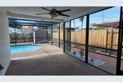 2100 N 57th Way, Hollywood, FL 33021 - Photo 33