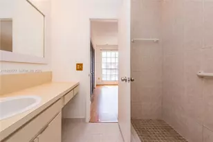 10784 N Kendall Dr, Miami, FL 33176 - Photo 21