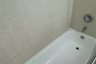 8507 NW 140th Terrace, Miami Lakes, FL 33016 - Photo 39