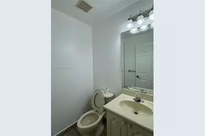 8507 NW 140th Ter #801, Miami Lakes, FL 33016 - Photo 27