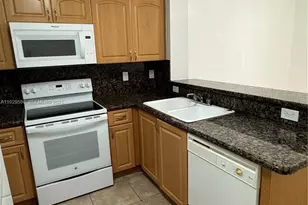 8507 NW 140th Terrace, Miami Lakes, FL 33016 - Photo 35