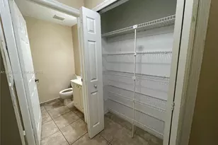 8507 NW 140th Terrace, Miami Lakes, FL 33016 - Photo 5