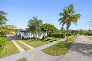 10111 Jamaica Dr, Cutler Bay, FL 33189 - Photo 3