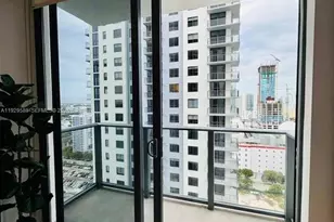 11 NE 6th, Miami, FL 33132 - Photo 19