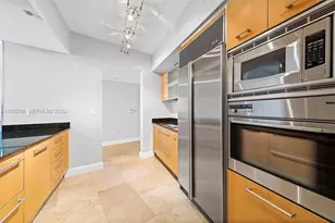 400 Alton Rd, Miami Beach, FL 33139 - Photo 3