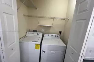 3399 W 90th Terrace, Hialeah, FL 33018 - Photo 57