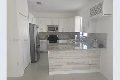 3399 W 90th Ter #0, Hialeah, FL 33018 - Photo 3