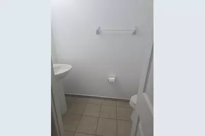 3399 W 90th Ter #0, Hialeah, FL 33018 - Photo 31