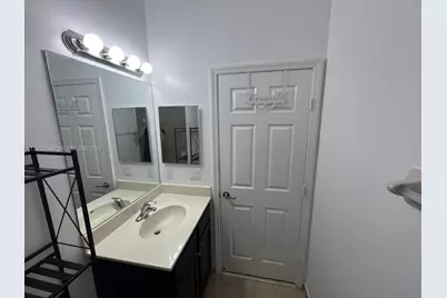 3399 W 90th Ter #0, Hialeah, FL 33018 - Photo 15