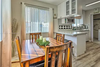 19662 SW 120th Ave, Miami, FL 33177 - Photo 17