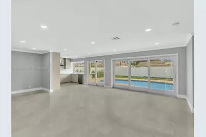 2144 NE 64th St, Fort Lauderdale, FL 33308 - Photo 5
