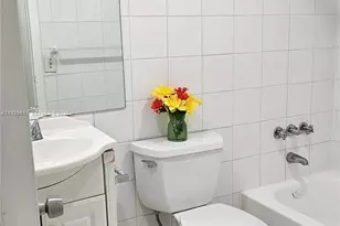 10641 SW 108th Ave, Miami, FL 33176 - Photo 19