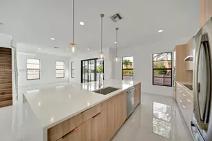 1427 SW 23rd St, Fort Lauderdale, FL 33315 - Photo 3