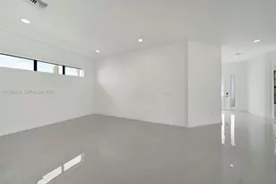 1427 SW 23rd St, Fort Lauderdale, FL 33315 - Photo 9