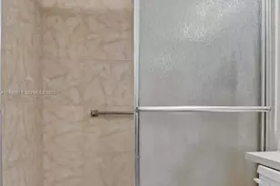 1008 N Farnham N, Deerfield Beach, FL 33442 - Photo 25