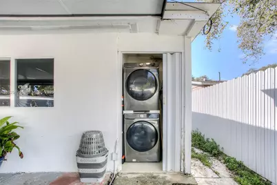 3119 NW 169th Ter, Miami Gardens, FL 33056 - Photo 17