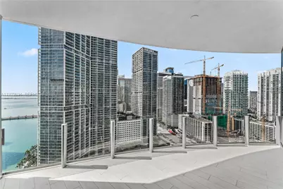 300 Biscayne Blvd Way #2507, Miami, FL 33131 - Photo 9