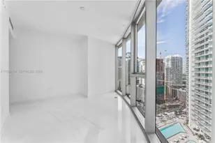 300 Biscayne Blvd Way, Miami, FL 33131 - Photo 19