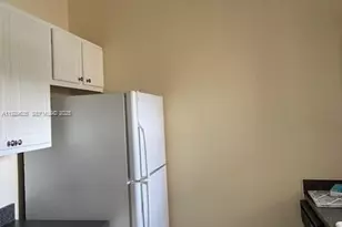 1731 NW 96th Terrace, Pembroke Pines, FL 33024 - Photo 5