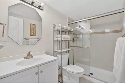 200 Leslie Dr #707, Hallandale Beach, FL 33009 - Photo 29