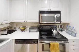 800 West Ave, Miami Beach, FL 33139 - Photo 15