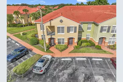 10288 Fox Trail Rd S #302, Royal Palm Beach, FL 33411 - Photo 3