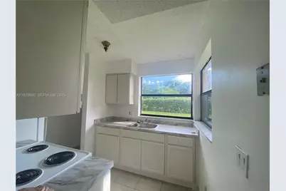 1135 N Franklin Ave #1135F, Homestead, FL 33034 - Photo 5