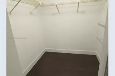 200 Lakeview Dr #108, Weston, FL 33326 - Photo 11