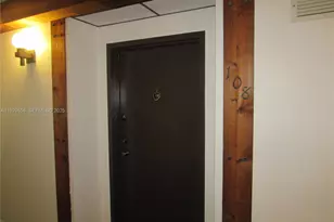 200 Lakeview Dr, Weston, FL 33326 - Photo 3