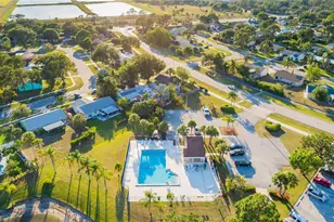 135 Rosewood Cir, Jupiter, FL 33458 - Photo 69