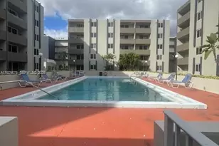 10090 NW 80th Ct, Hialeah Gardens, FL 33016 - Photo 3