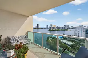 3330 NE 190th St, Aventura, FL 33180 - Photo 15