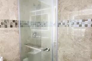 16565 NE 26th Ave, North Miami Beach, FL 33160 - Photo 35