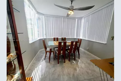 16565 NE 26th Ave #2B, North Miami Beach, FL 33160 - Photo 5