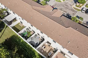 3272 W 92nd Pl, Hialeah, FL 33018 - Photo 33