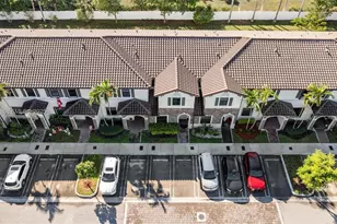 3272 W 92nd Pl, Hialeah, FL 33018 - Photo 31