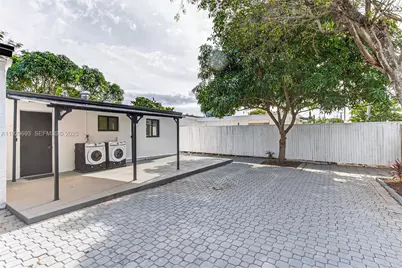 2633 NE 13th Ave #1, Pompano Beach, FL 33064 - Photo 25