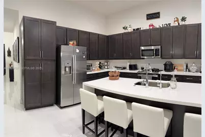 32308 SW 196th Ave, Homestead, FL 33030 - Photo 5