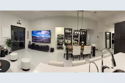 32308 SW 196th Ave, Homestead, FL 33030 - Photo 3