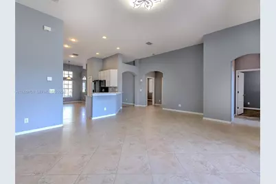 10907 Australian Pine Dr, Riverview, FL 33579 - Photo 17