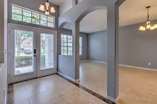 10907 Australian Pine Dr, Riverview, FL 33579 - Photo 7