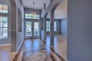 10907 Australian Pine Dr, Riverview, FL 33579 - Photo 9