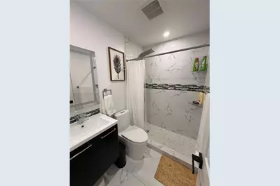 545 NW 136 St, North Miami, FL 33168 - Photo 23