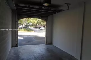 2442 Centergate Dr, Miramar, FL 33025 - Photo 33