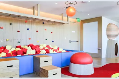 1000 Brickell Plaza #3210, Miami, FL 33131 - Photo 25