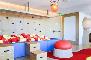 1000 Brickell Plaza, Miami, FL 33131 - Photo 25