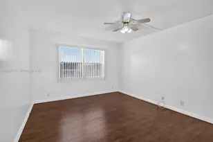 900 SW 128th Ave, Pembroke Pines, FL 33027 - Photo 15