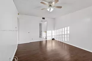 900 SW 128th Ave, Pembroke Pines, FL 33027 - Photo 13