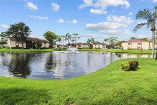 313 Knotty Pine Cir, Greenacres, FL 33463 - Photo 25